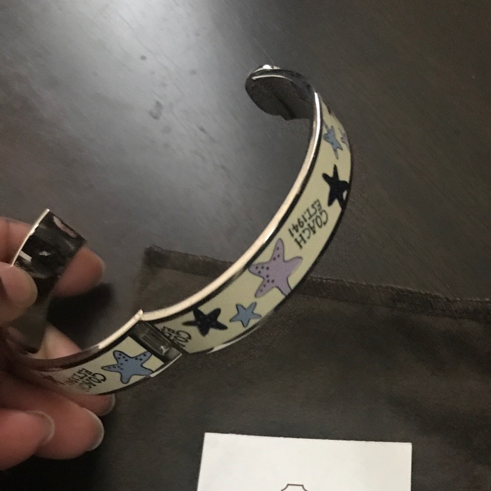 Coach || Multi colored Starfish Bracelet - Picture 4 of 6